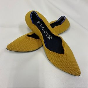 Rothy’s “The Point” Flats Marigold yellow size 10